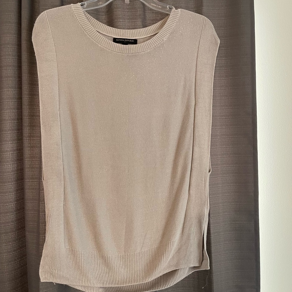 Banana Republic Gray Sleeveless Sweater